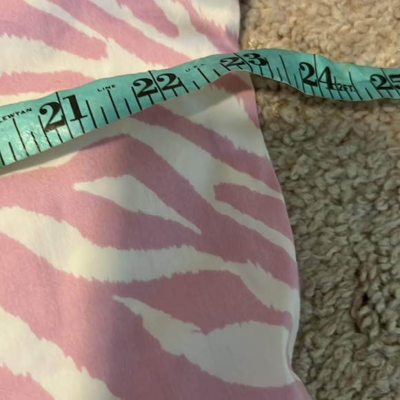 Chicos animal print in pink pull over - Picture 10 of 11